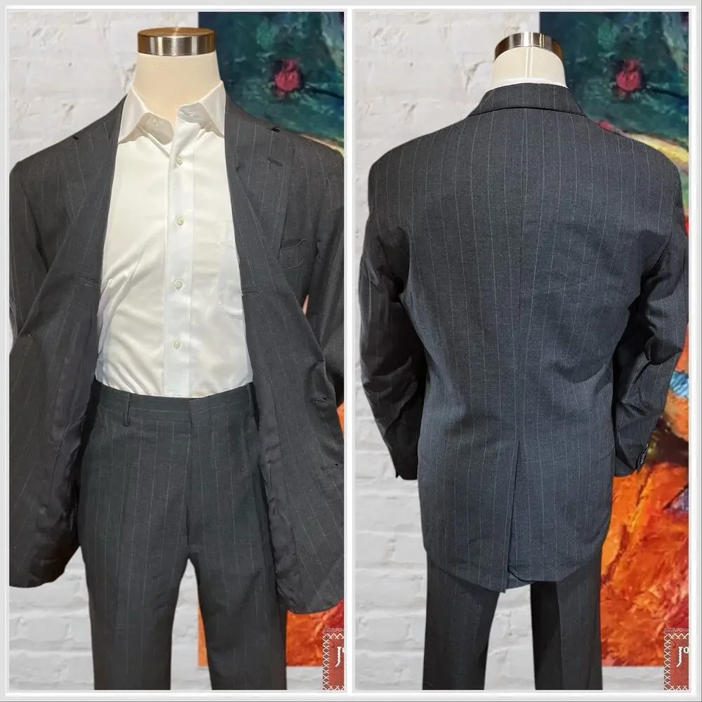 Vintage Jos A Bank Executive Collection Mens 44L 38x31 Gray Suit Banker's Stripe